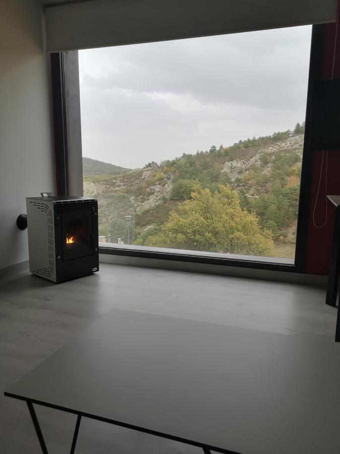 Apartamentos Cubicos Bronchales Eksteriør bilde